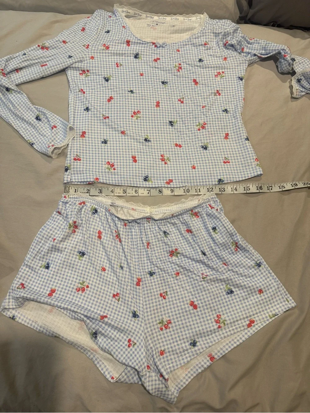 Lounge/ sleep wear